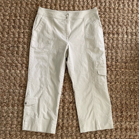 Coldwater Creek Pants - Coldwater Creek Cargo Capris Size 14 Beige Utility Style LIKE BRAND NEW